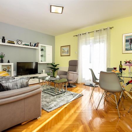 Apartment Fortunella Split Buitenkant foto